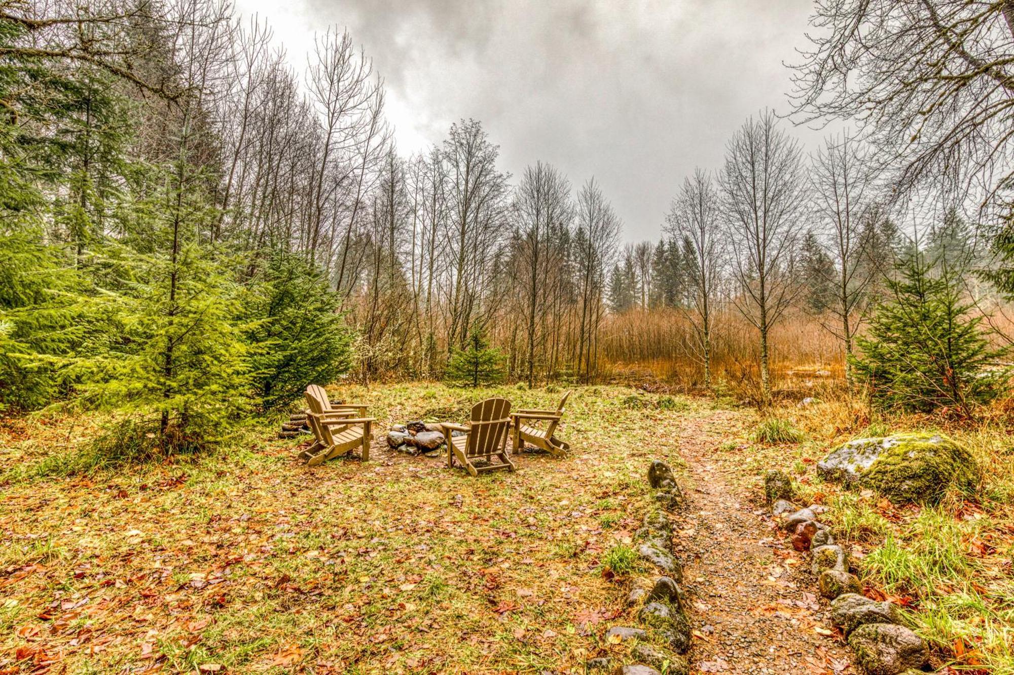 Roaring River Retreat Welches Habitación foto
